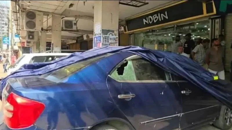 মগবাজারে গাড়িতে গুলির ঘটনায় আসিফ আকবরের মামলা