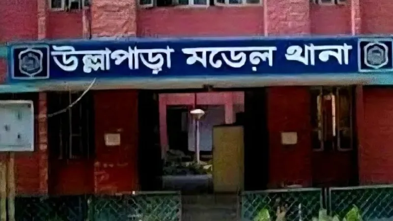বাড়িতে ডেকে নিয়ে যুবককে কুপিয়ে হত্যা