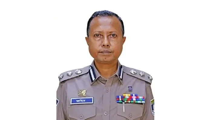 বাসায় মাদক ও ডিজে পার্টির অভিযোগে অতিরিক্ত ডিআইজি সাময়িক বরখাস্ত