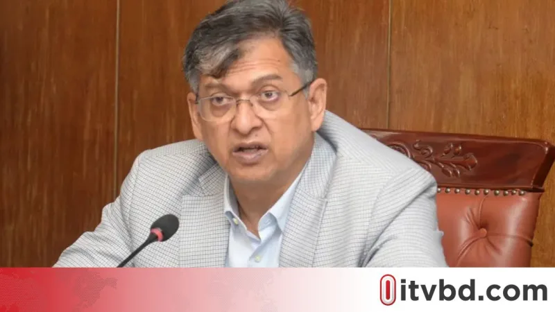 স্বরাষ্ট্রমন্ত্রী বললেন, ধর্মীয় আনুষ্ঠানিকতায় কোনো দুশ্চিন্তা নেই; রেকর্ডসংখ্যক পূজামণ্ডপে সর্বোচ্চ বাজেট