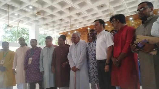দুর্গাপূজার বার্তা সর্বজনীন, রাষ্ট্রের দায়িত্ব সবার অধিকার নিশ্চিত করা: রিজভী