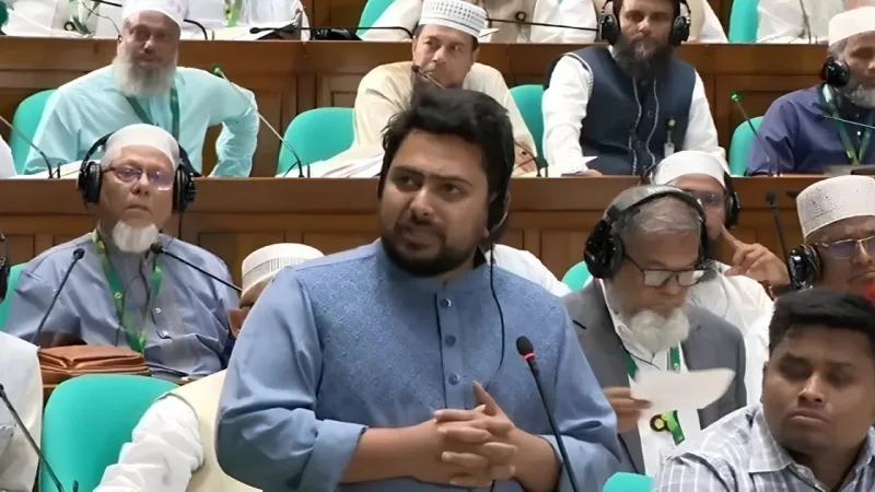 এই সংসদের মূল্য নেই, পাঁচ বছর টিকবে কিনা সন্দেহ: নাহিদ ইসলাম