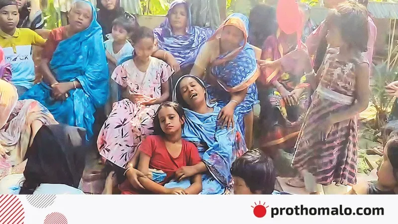 নাটোর-পাবনা মহাসড়কে বাস‑ট্রাক সংঘর্ষে ১৪ জন নিহত, পরিবার ও ব্যবসায়ীর শোক