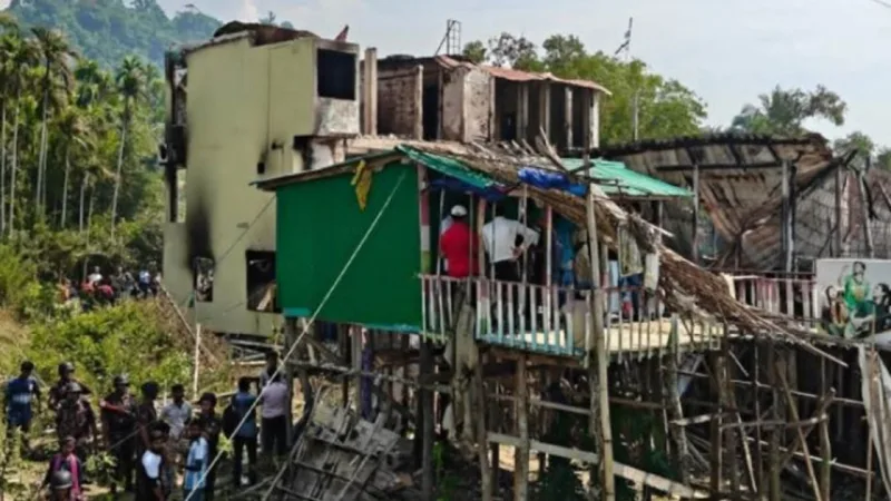 কক্সবাজারের টুপটুপ রিসোর্টে অগ্নিকাণ্ডে ১০ পর্যটকের মৃত্যু, এক মালিকই দায়ী