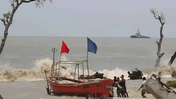 বঙ্গোপসাগরে লঘুচাপ, ৪৮ ঘণ্টায় ঘূর্ণিঝড় হতে পারে; ২৭-২৮ অক্টোবর থেকে দেশব্যাপী বৃষ্টির আশঙ্কা