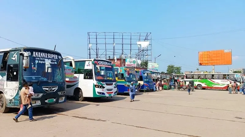 মালিকদের দ্বন্দ্বে কিশোরগঞ্জ‑মহাখালী রুটে বাস চলাচল বন্ধ