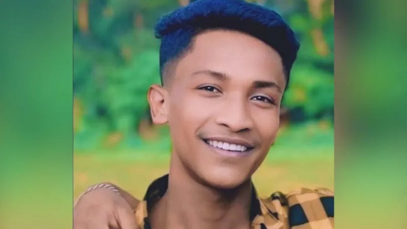 নোয়াখালী বেগমগঞ্জে গুলিবিদ্ধ তরুণের মোটরসাইকেল চুরি