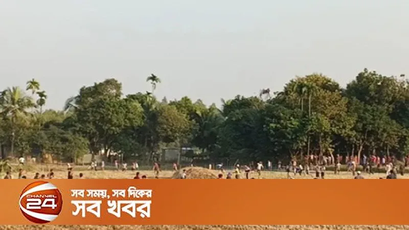 নরসিংদীতে টেঁটা ও ককটেল বিস্ফোরণে ২৪ আহত