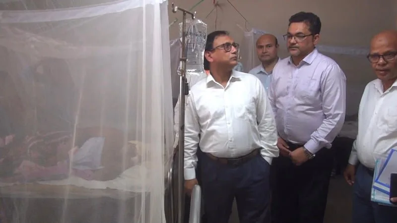 স্বাস্থ্য সচিবের মতে অক্টোবরের মাঝামাঝি চাঁপাইনবাবগঞ্জের ডেঙ্গু স্বাভাবিক হবে