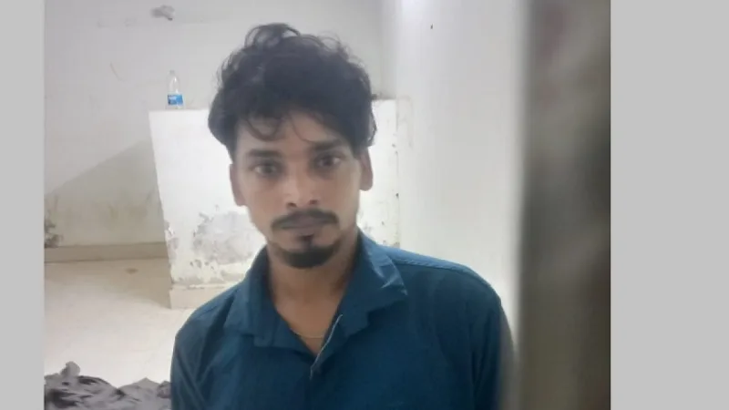 হালিশহরে সাংবাদিক জিম্মি: প্রধান আসামি ভেড়া সাইফুল গ্রেপ্তার
