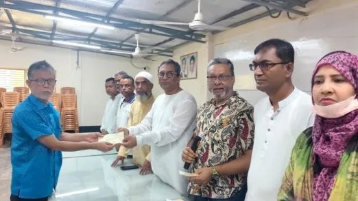 চাঁদপুরে ১০০‑এর বেশি দরিদ্রকে সরকারী আর্থিক সহায়তা, শেখ ফারিদ আহমেদ মানিক বিতরণ