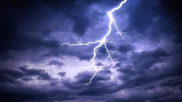 পাবনা সদর উপজেলায় বজ্রপাতে ৬ জন নিহত