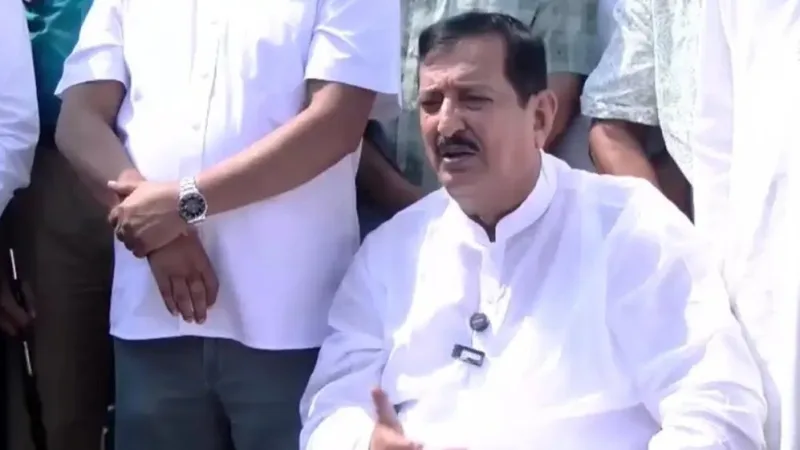 প্রধানমন্ত্রীর রাজশাহী র্যালিতে চিনি গাছের কৃষকদের বিশেষ বার্তা
