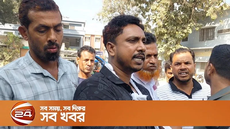 রাজবাড়ীর পান্না চত্বরের সামনে ব্যবসায়ী নেতার গুলি-ঘটা