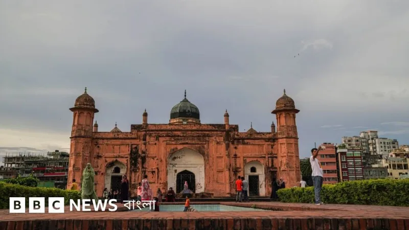 লালবাগ কেল্লা: সাড়ে তিনশো বছর ধরে অসমাপ্ত থাকার ইতিহাস