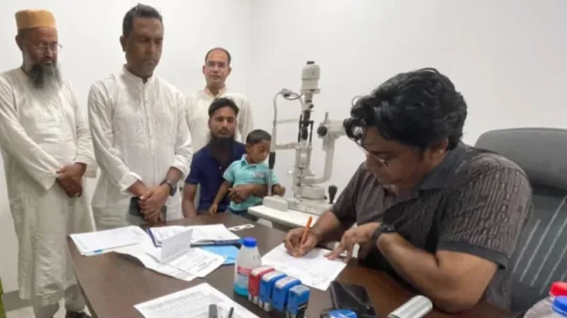 প্রধানমন্ত্রীর উদ্যোগে বগুড়া নন্দীগ্রামের তিন বছর বয়সী শিশুর চোখের চিকিৎসা