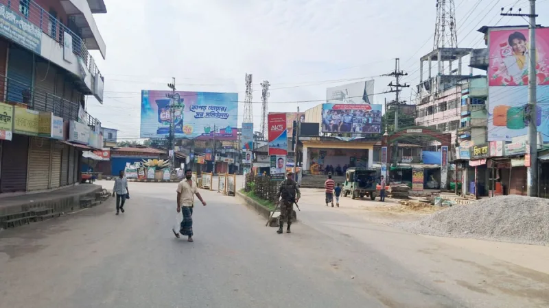 খাগড়াছড়ি ও রাঙামাটিতে শনিবার অর্ধদিবস সড়ক‑নৌপথ অবরোধের ডাক