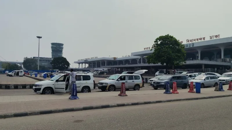 সৌদিতে হুতি হামলা: ঢাকা থেকে ১২৬ ফ্লাইট বাতিল, আটকা ১৯ হাজার যাত্রী
