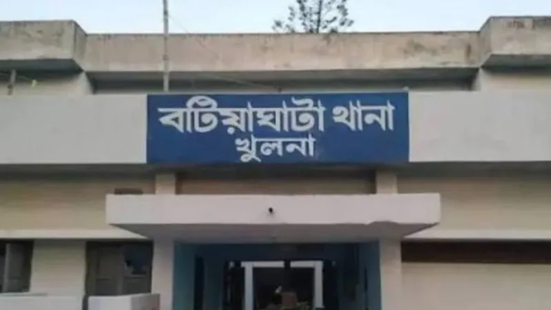 খুলনা বটিয়াঘাটার চক্রাখালী বাজারে যুবদল নেতা ওহিদুল ইসলাম বাদল গুলিবিদ্ধ
