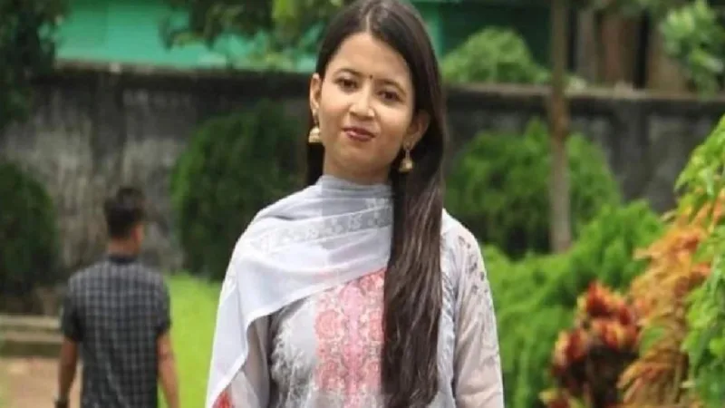 নারায়ণগঞ্জে কুবি শিক্ষার্থীর ঝুলন্ত মরদেহ উদ্ধার, স্বামী হেফাজতে